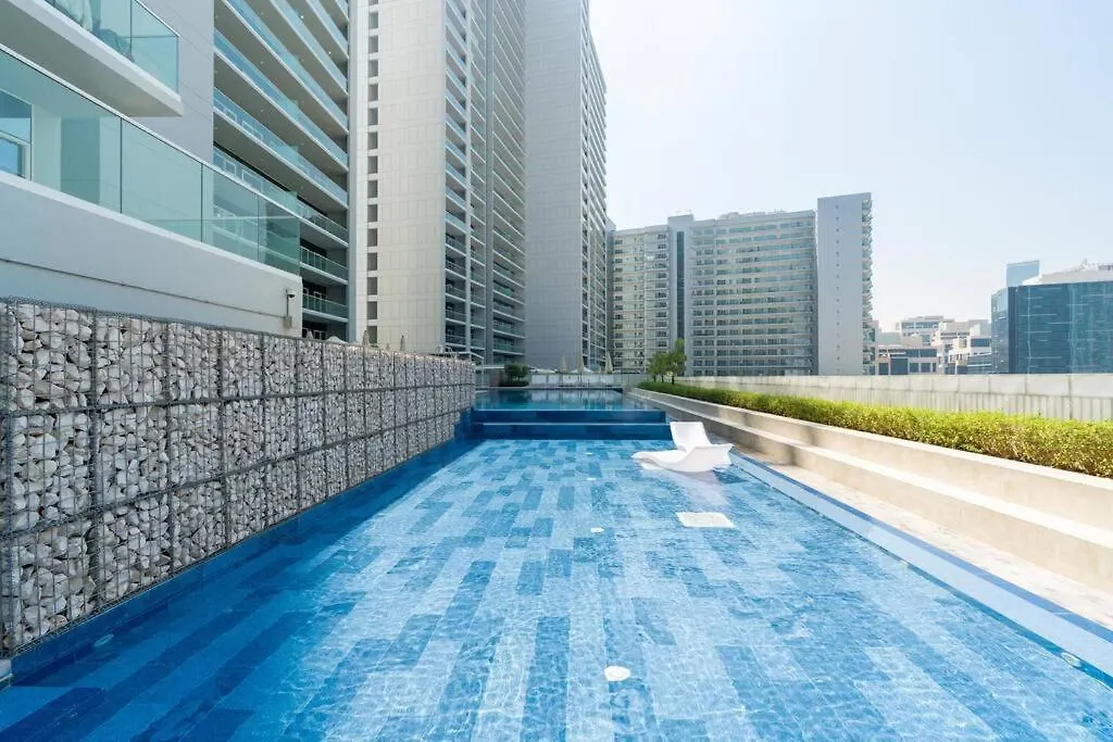Apartment Sauna, Pool & Gym - 10 Min From Burj Khalifa Dubai